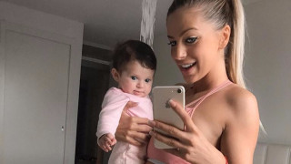 Сървайвърката Янита Янчева стана майка в началото на септември В