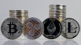 Биткойн и по широкият крипто пазар се държат стабилно напоследък наред