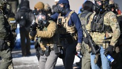 Убитият от имиграционни агенти в Минеаполис е работил в болница за ветерани