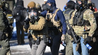 Американският гражданин Алекс Прети убит от федерални имиграционни агенти в Минеаполис