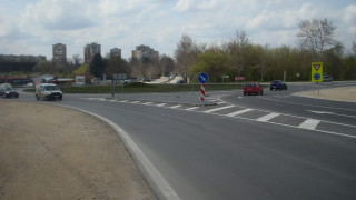 Пловдивчани сигнализират за опасен път в града съобщава БНТ Местните