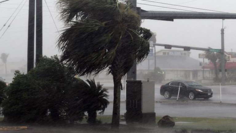 Ураганът Харви, който от седмици бушува в САЩ, е нанесъл