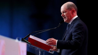 Германският канцлер Олаф Шолц предупреди за заплахите отправени от десните