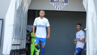 Джунейт Али е едно от новите попълнения на Арда след