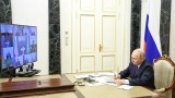 Страх в Кремъл: Путин призна, че властта умишлено спира интернета и мобилната връзка в големите руски градове
