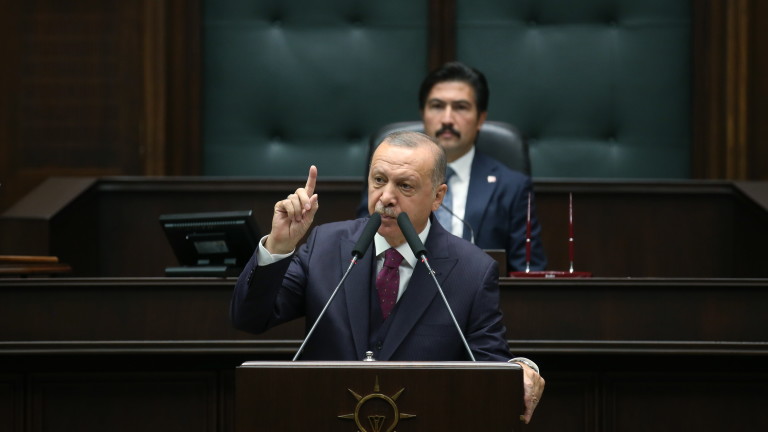 Ердоган сряза САЩ за признаването на арменския геноцид и санкциите