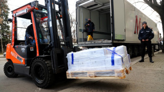 52 800 ваксини на Астра зенека пристигнаха в България тази