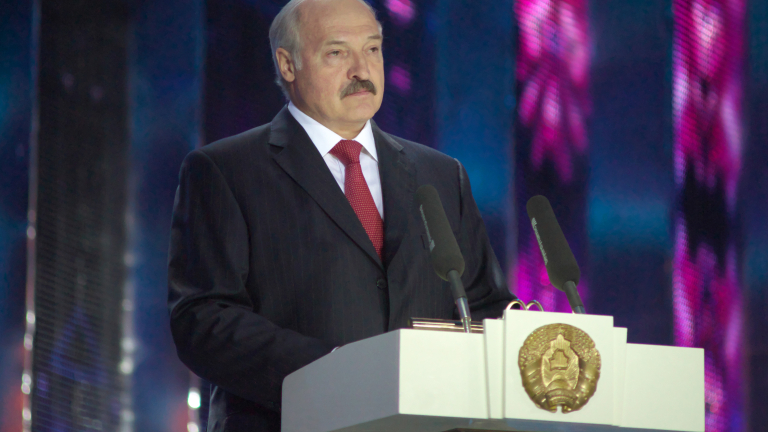 Беларус може да загуби 10,8 милиарда долара до 2024 г. заради нов данъчен режим в Русия