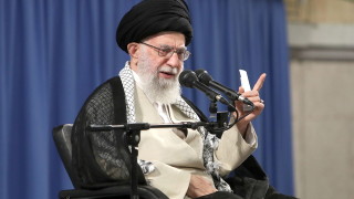 Върховният лидер на Иран аятолах Али Хаменей заяви в понеделник