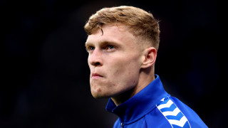 Манчестър Юнайтед възобнови интереса си към централния защитник на Евертън