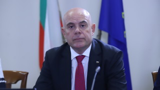 Шестимата членове от прокурорската колегия от Висшия съдебен съвет поискаха