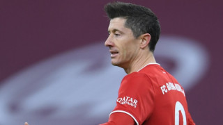 Роберт Левандовски изравни рекорд на легендата Герд Мюлер Полякът стана едва