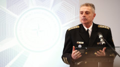 Началникът на отбраната обясни на Радев какво означава "отпаднала необходимост"