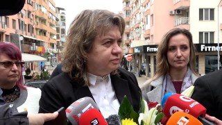 Наталия Киселова: Йордан Вълчев не прави сам ремонтите, те се правят от строителите