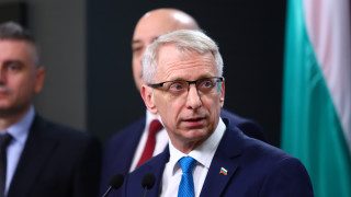 За петия вот на недоверие на правителството на Росен Желязков