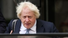 Борис Джонсън: Великобритания веднага трябва да изпрати "сини каски" в Украйна