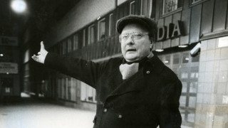 Графичен дизайнер от застрахователна компания е убил шведския премиер Улоф