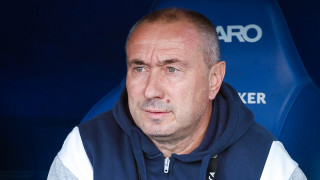 Треньорът на Левски Станимир Стоилов говори пред клубната телевизия на сините