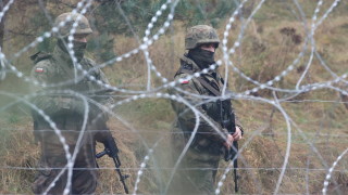 Полша прави необходимото, за да разреши мигрантската криза на границата с Беларус