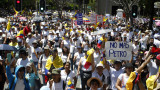  Хиляди излязоха на антиправителствени митинги в Колумбия 