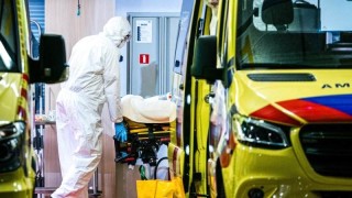 Кризата с коронавируса в Нидерландия се влошава, 132 жертви за 24 часа