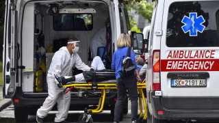 Албания и Северна Македония регистрираха рекордно увеличение на заразените с