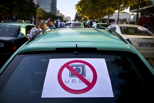 Uber е пример не за нелоялна конкуренция, а за несъстоятелните регулации на държавата