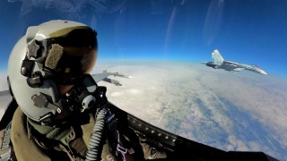 Украйна кани пилоти на F-16 да се бият срещу Русия