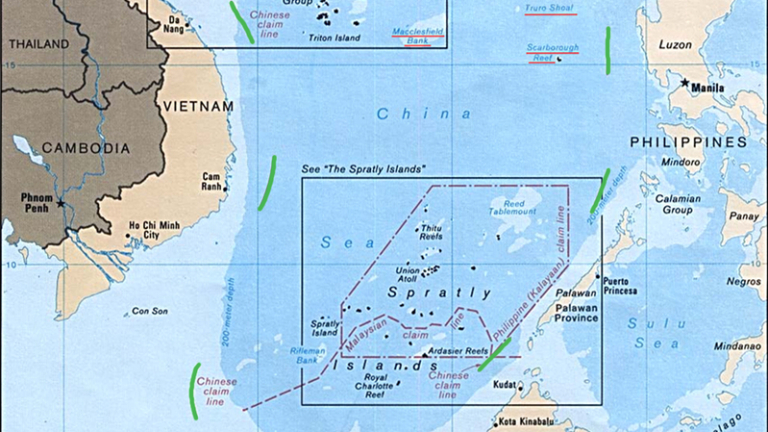 САЩ за първи път при Тръмп изпратиха боен кораб в спорното Южнокитайско море 