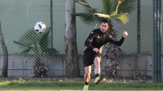 Последните нови попълнения на Ботев Пловдив Лазар Марин и Еберт