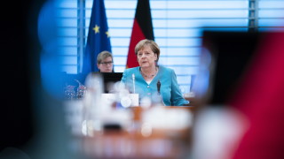 Правителството на германския канцлер Ангела Меркел одобри втори допълнителен бюджет