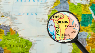 Група войници се появи по държавната телевизия на Бенин обявявайки