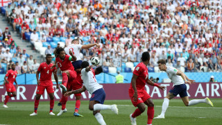 Англия 2 0 Панама 24′ Лофтъс Чийк получава жълт картон