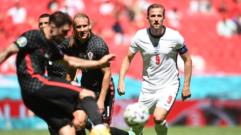 Англия 0 : 0 Хърватия 52′ Източник: 48′ Трите лъва