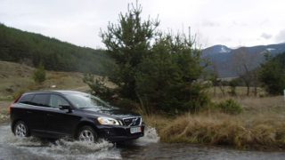 Volvo представи XC60 с уникална симулация (галерия)