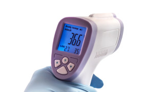 Термокамера в Агенцията по кадастър отчитала че всички клиенти които