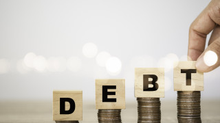 Ситуацията с държавния дълг вече се влошава всеки месец И