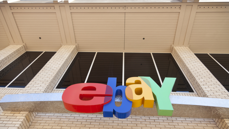 Приходите на eBay изстреляха акциите на компанията нагоре