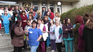 Университетската болница в Русе излезе на протест