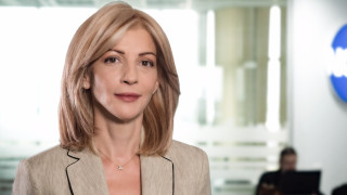 Едно от емблематичните лица на NOVA Миа Сантова се