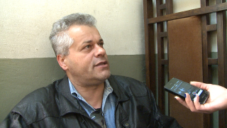 Таксиджията Тасев отрича да е удрял полицая пред НС, имало полицейско насилие срещу него