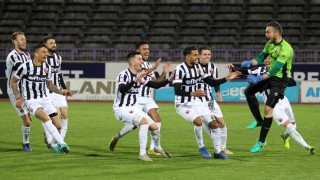 Евентуално класиране за Лига Европа ще реши съдбата на доста