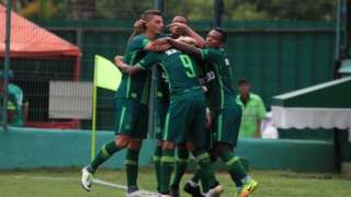 Бразилските здравни власти отложиха мач от шампионата на щата Санта