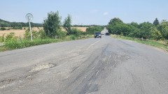 Пуснаха движението на леки автомобили по пътя Кричим-Девин