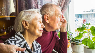 Хората в САЩ над 65-годишна възраст са твърде бедни, за да се пенсионират