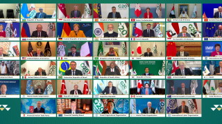 икономики в света обещаха в неделя да не пестят усилия