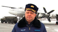 Командир на руски ядрен бомбардировач, "наредил удара по украинската детска болница", бере душа в болница след изстрел в главата от убиец