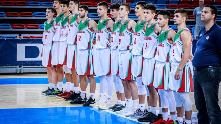 Националният отбор по баскетбол до 15-годишна възраст отстъпи пред Румъния
