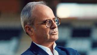 Френският първенец Пари Сен Жермен официално обяви че бившият