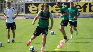 Пирин продължава с лагера си край морето Възпитаниците на Уорън Фийни от